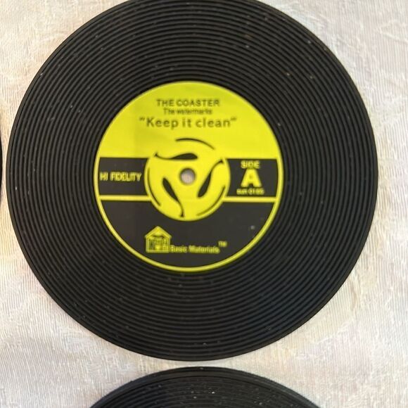 Vintage Vinyl Record Coasters 45 RPM Rubber (Set of 4) - Picture 2 of 7